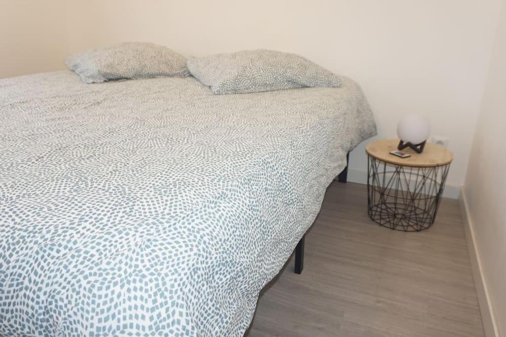 Cosy T2 Wifi Parking Proche Gare Centre Ville Saint-Quentin  Zewnętrze zdjęcie